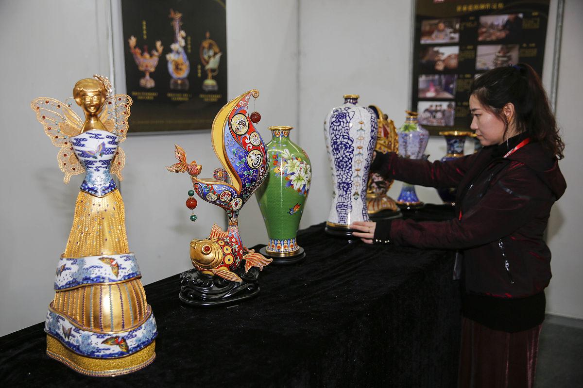 貴州民間工藝品 匠心獨(dú)運(yùn)的藝術(shù)瑰寶與收藏品鑒定評估服務(wù)